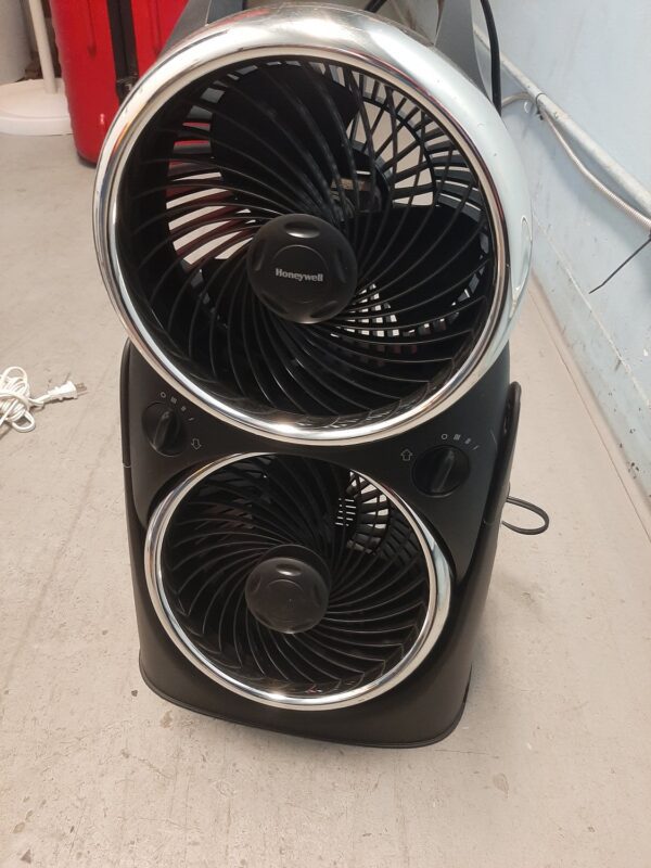 Honeywell Turbo Force High Performance Fan HT-9700