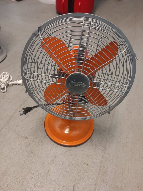 Sunbeam® Designer Series™ 12-inch Table Fan