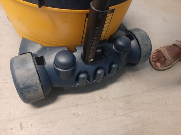 RONA 13 Gallons 6.5 Hp Portable Blower - Image 10