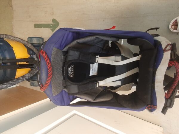 KELTY KIDS Pathfinder Backpack Child Carrier w Removable Sun/Rain Hood - Image 8