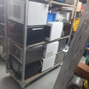 Microwaves / Micro-ondes