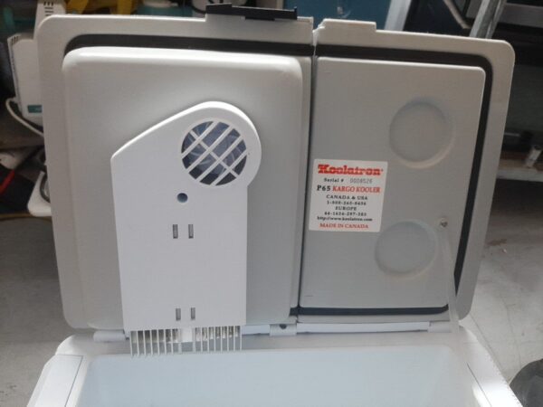 Koolatron Kargo Kooler P65 Thermoelectric Iceless 12V Cooler Warmer 31L - Image 5