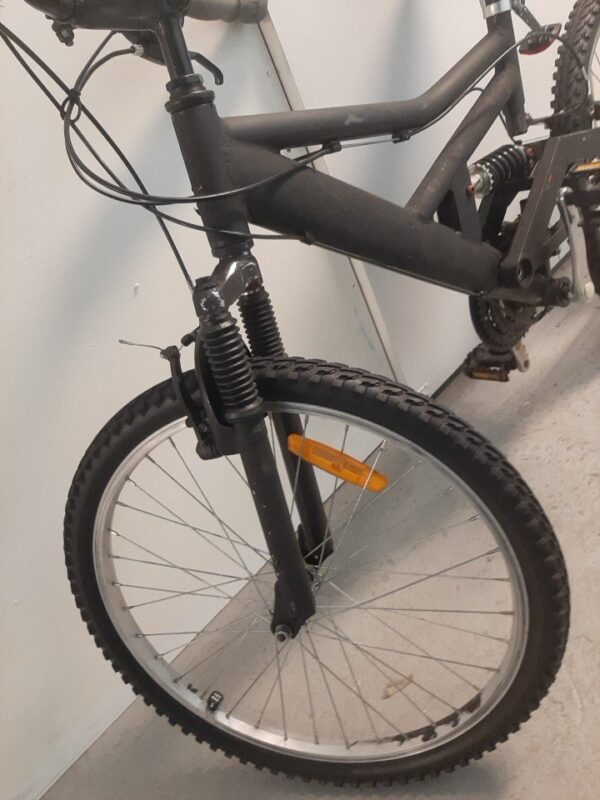 Full Suspension Kids Mountain Bike - Image 7