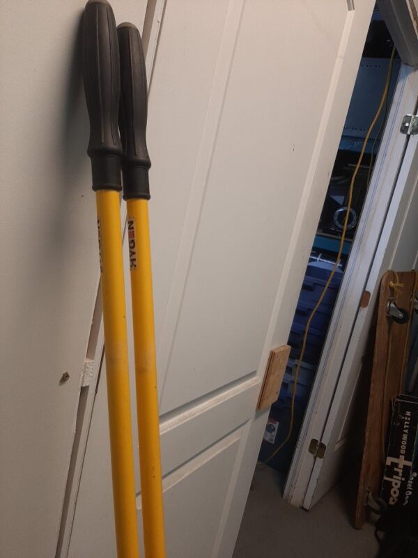 Rubbermaid Commercial Products Microfiber Non-wringing Flat Wet Mop - Image 6