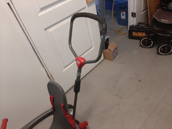 Radio Flyer 4-in-1 Stroll ‘N Trike with Activity Tray - Image 7