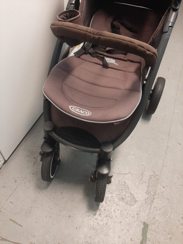 Graco Aire4 XT Stroller - Image 6