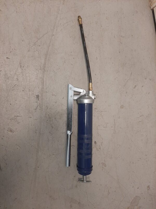 LINCOLN Manual Grease Gun with Heavy Duty Lever with 3000psi Hydrolic Hose - Image 2