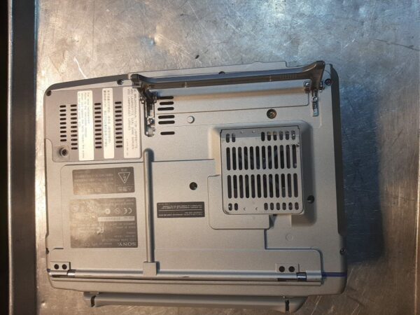 Sony VPL-CS1 SuperLite 3LCD Projector SVGA Portable w/Accessories - Image 9