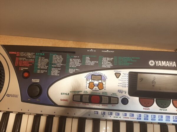 Yamaha PSR160 49-Note Portable Electronic Keyboard - Image 8