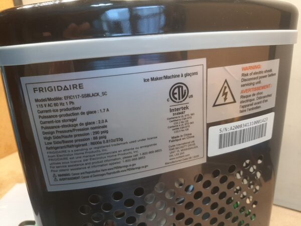 Frigidaire EFIC117-SSBLACK-SC 26 Lbs Portable Compact Maker