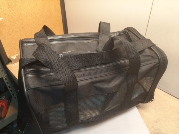 Mancro Pet Carrier Airline Approved Soft-Sided Pet Travel Bag for Cats Small Dog