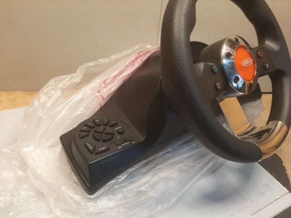 Intec G7896 Racing Steering Wheel & Pedals for PS3 - Image 4