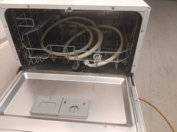 Danby Countertop 6 Place Setting Dishwasher - White SKU: DDW611WLED - Image 3