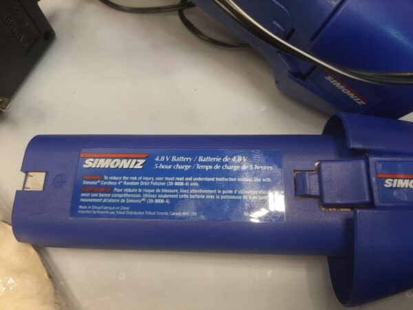 Simoniz 4" cordless random orbit sander/polisher Model 39-9006-4 - Image 3