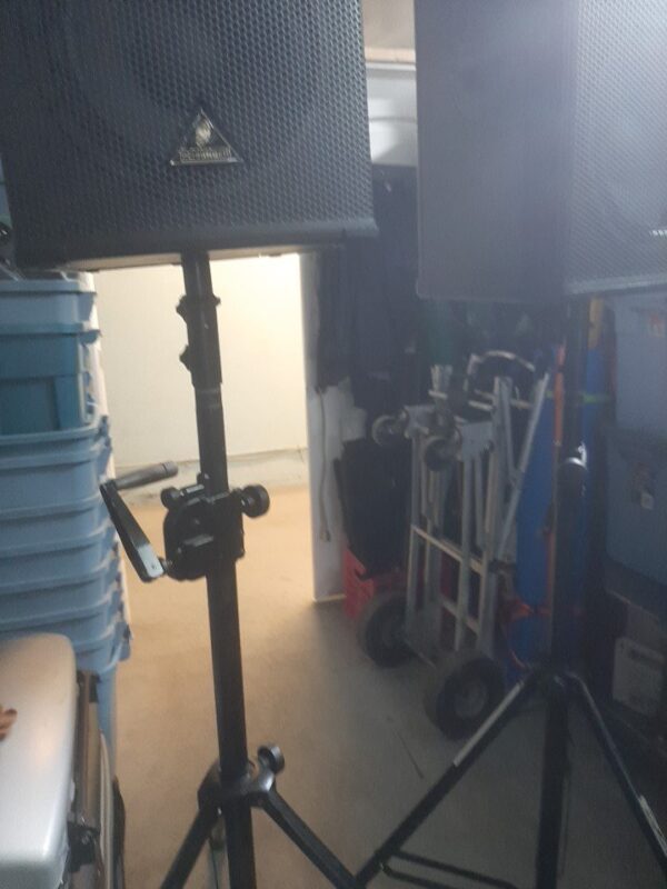 Behringer B 1220, EUROLIVE PRO 800-Watt 12" PA Loudspeaker with Tripod Adjustable Stand - Image 10