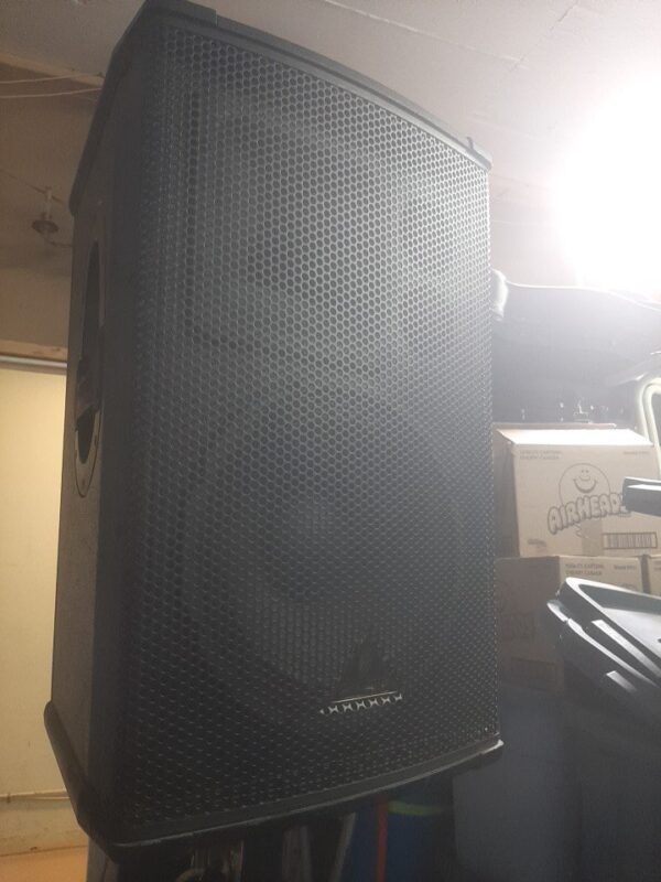 Behringer B 1220, EUROLIVE PRO 800-Watt 12" PA Loudspeaker with Tripod Adjustable Stand